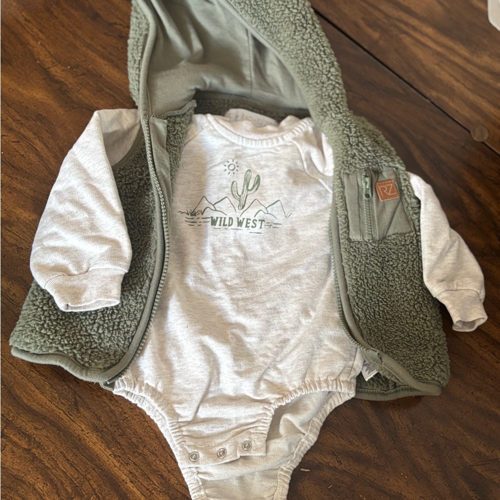 Rachel Zoe Olive Green Sherpa Hooded Vest with Cream 'Wild West' Bodysuit